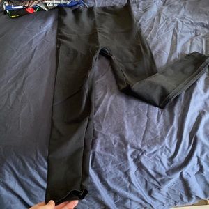 Belly Bandit ankle length compression leggings